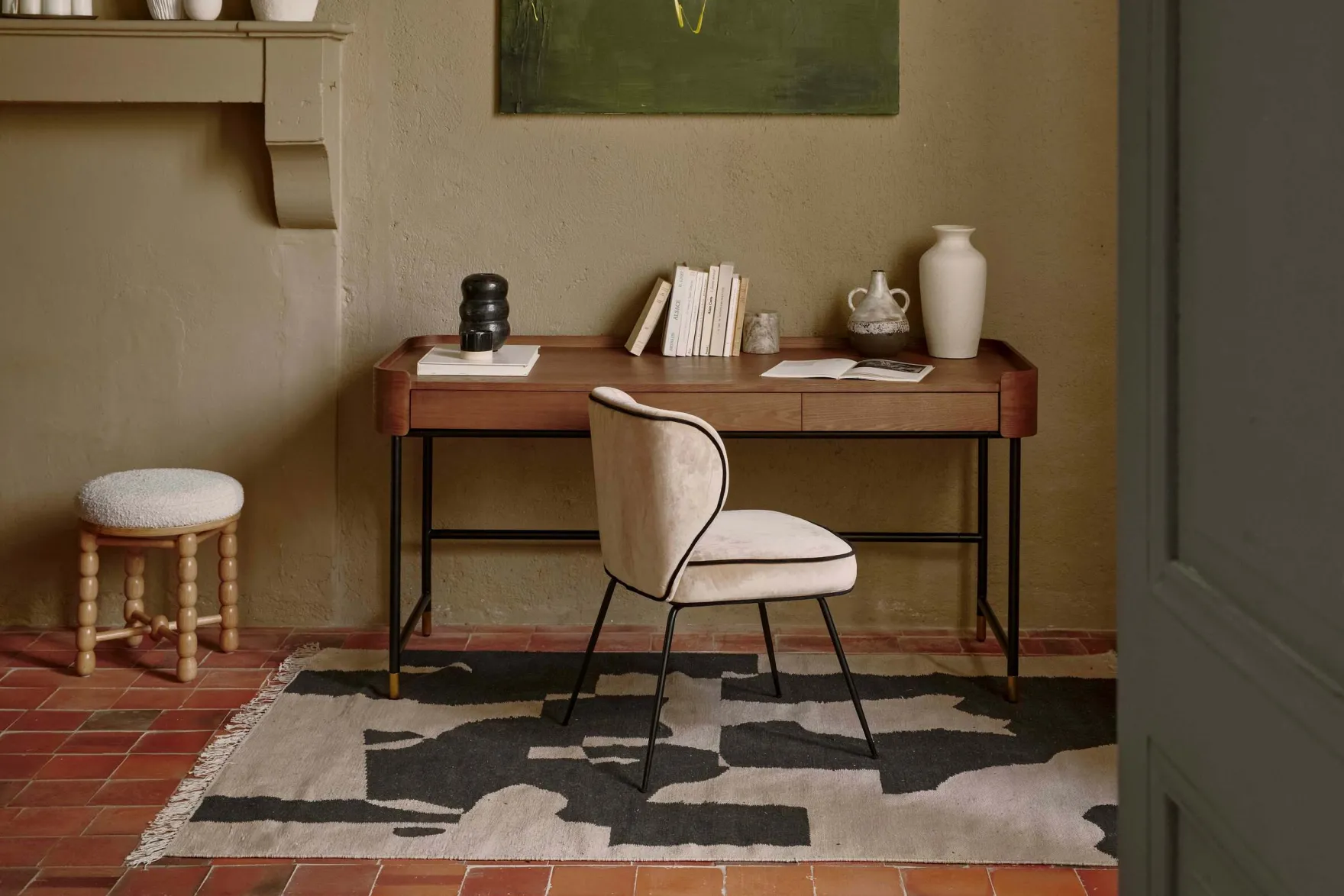 Bureau, Bois de frêne teinte noyer, métal noir & doré, L160 Jeffrey