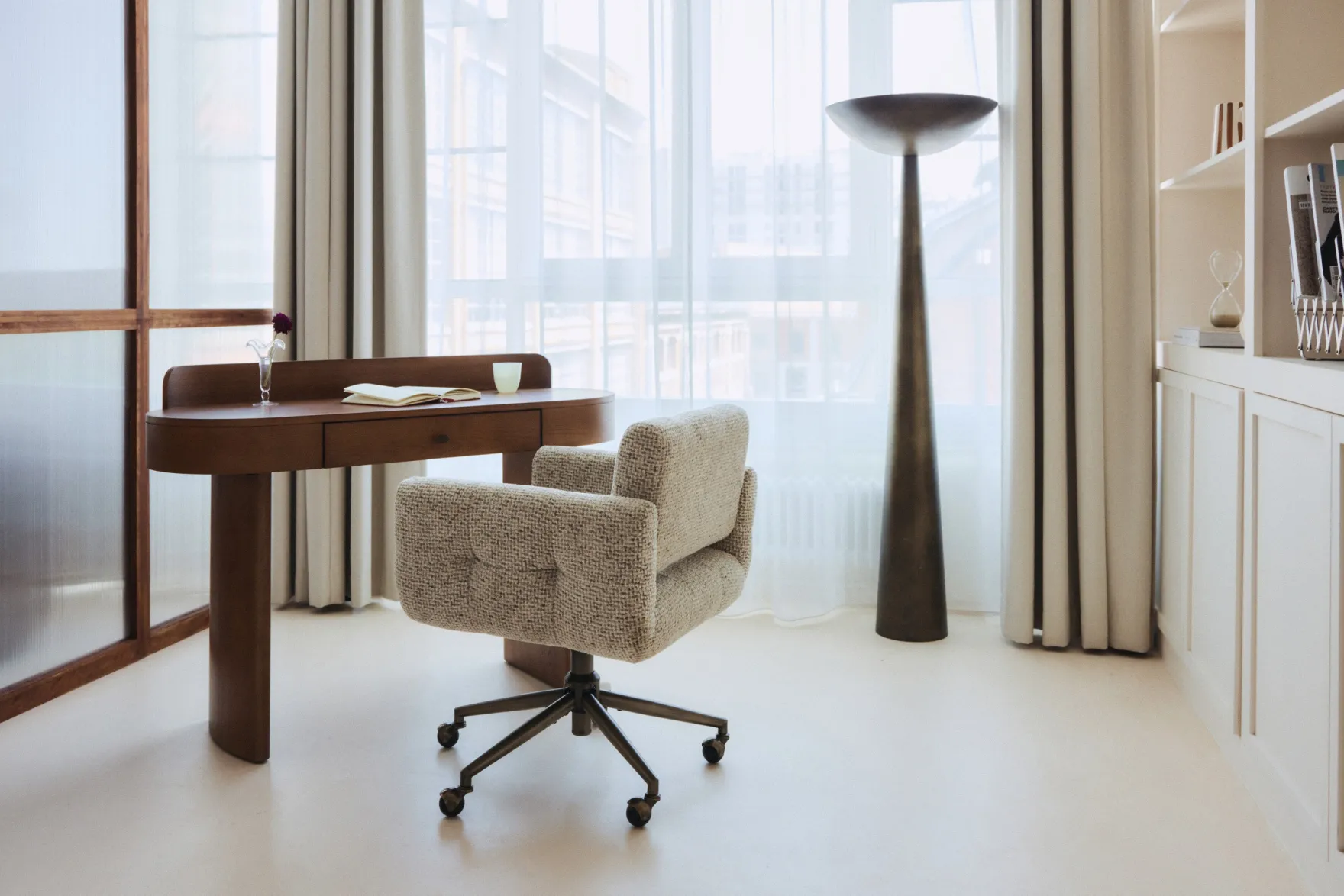 Bureau ou Coiffeuse, Bois teinte noyer veiné, L120 Lina