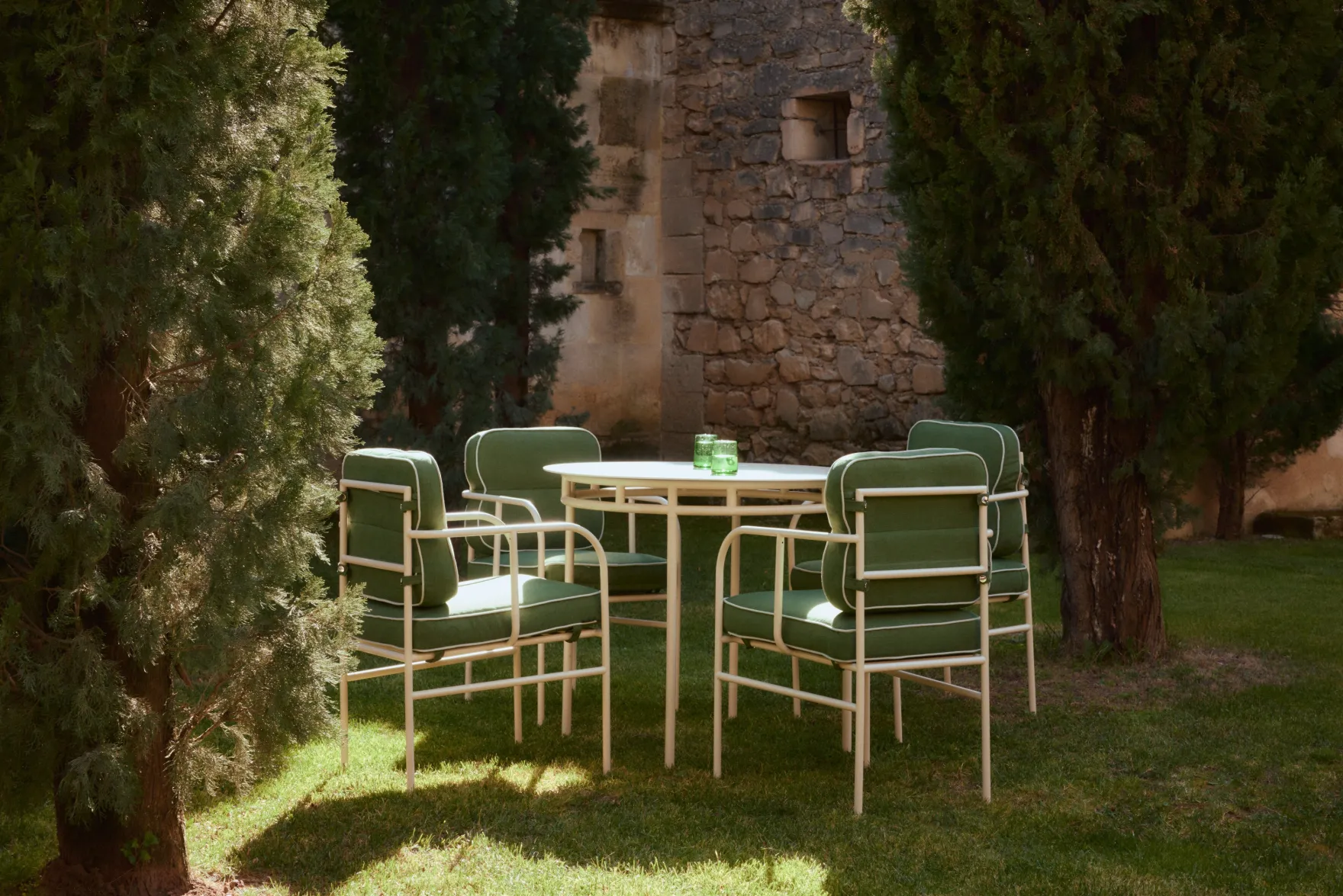 Chaise de jardin avec accoudoirs, Vert prairie & métal beige Maddalena