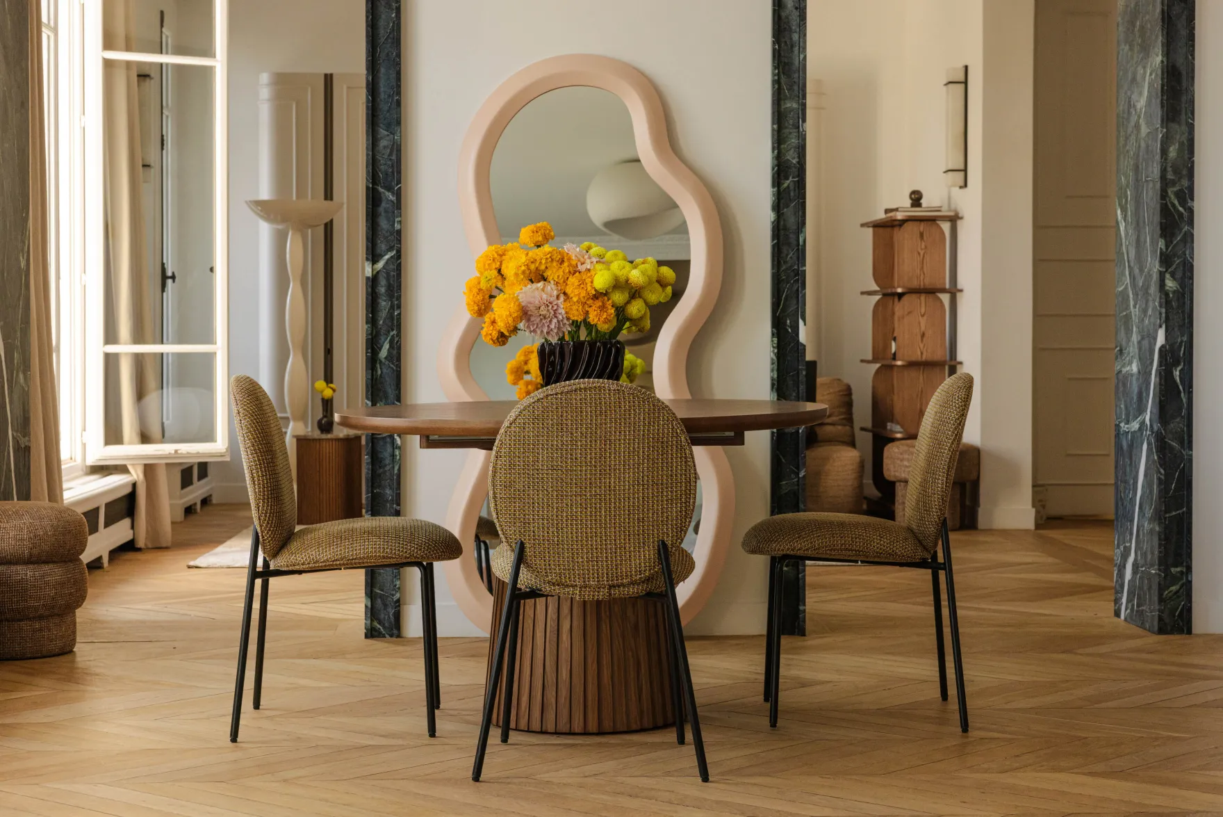 Chaise empilable, Tweed jaune miami & métal noir Blaze