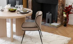 Chaise, Velours taupe & métal noir Wayne