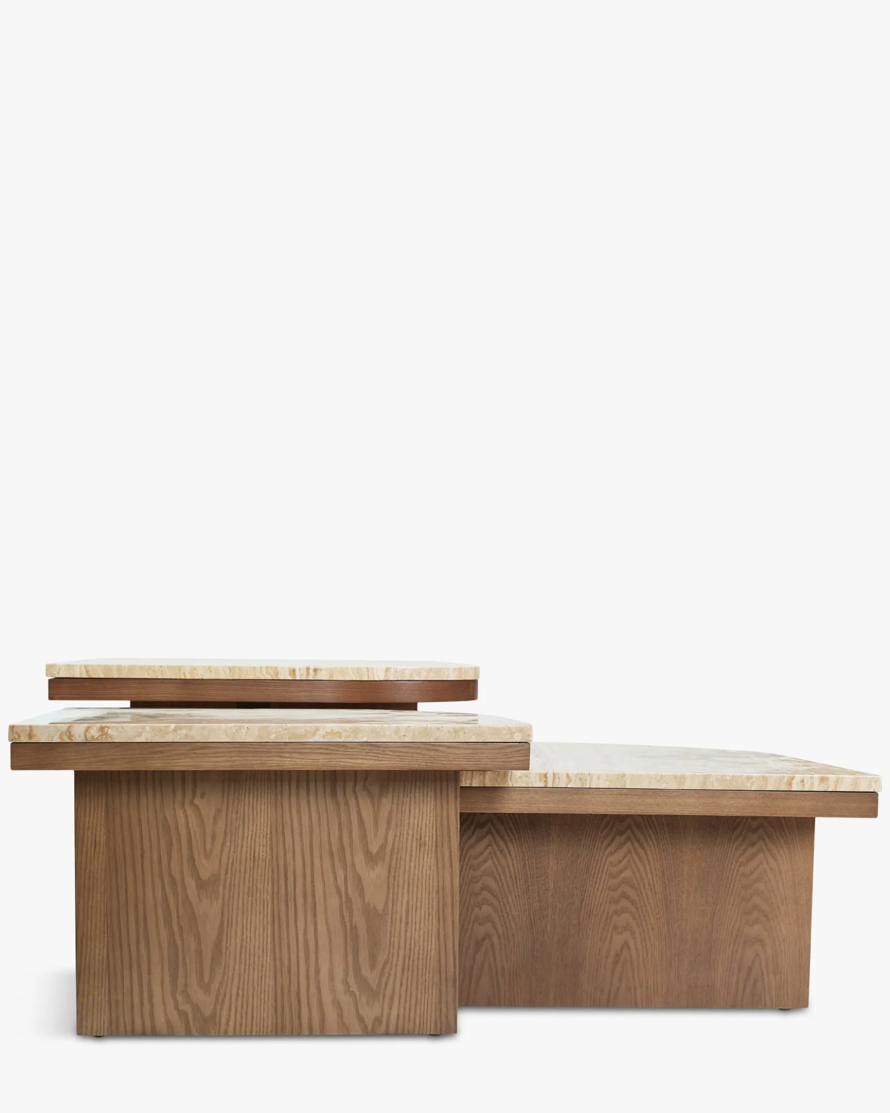 Ensemble de 3 tables basses gigognes, Travertin waterproof & bois de frêne teinte noyer Highland S, Highland M, Highland L