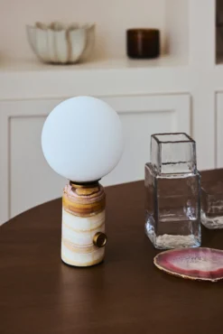 Lampe de table, Marbre rose & Verre blanc, H23 Selene