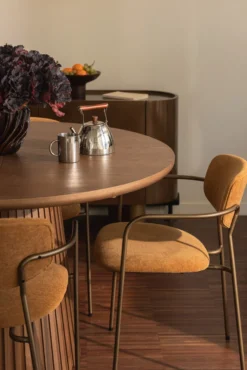 Lot de 2 chaises empilables, Marron ocre déperlant & métal cuivré Aya