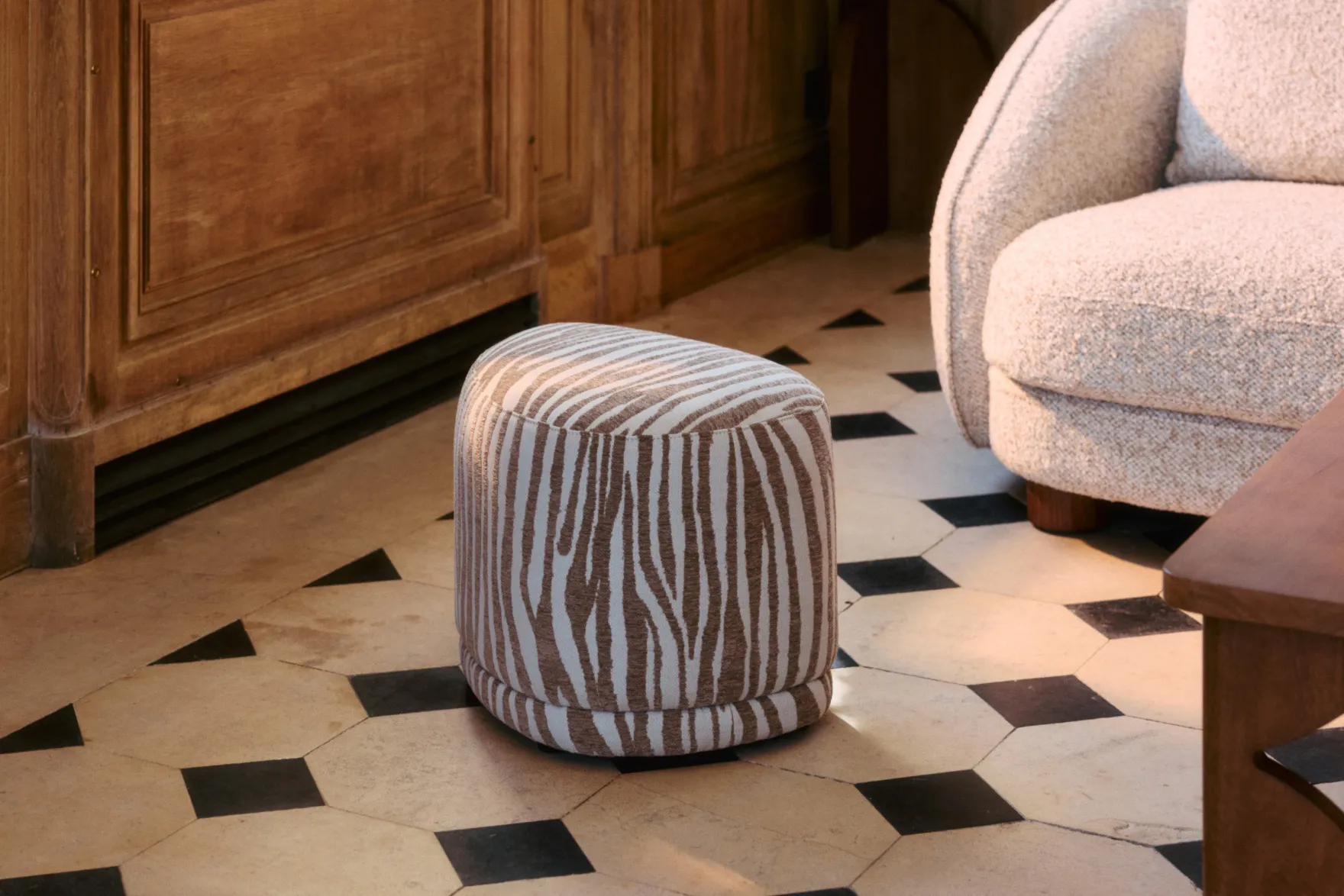 Pouf, Zèbre beige, H41 Enzo