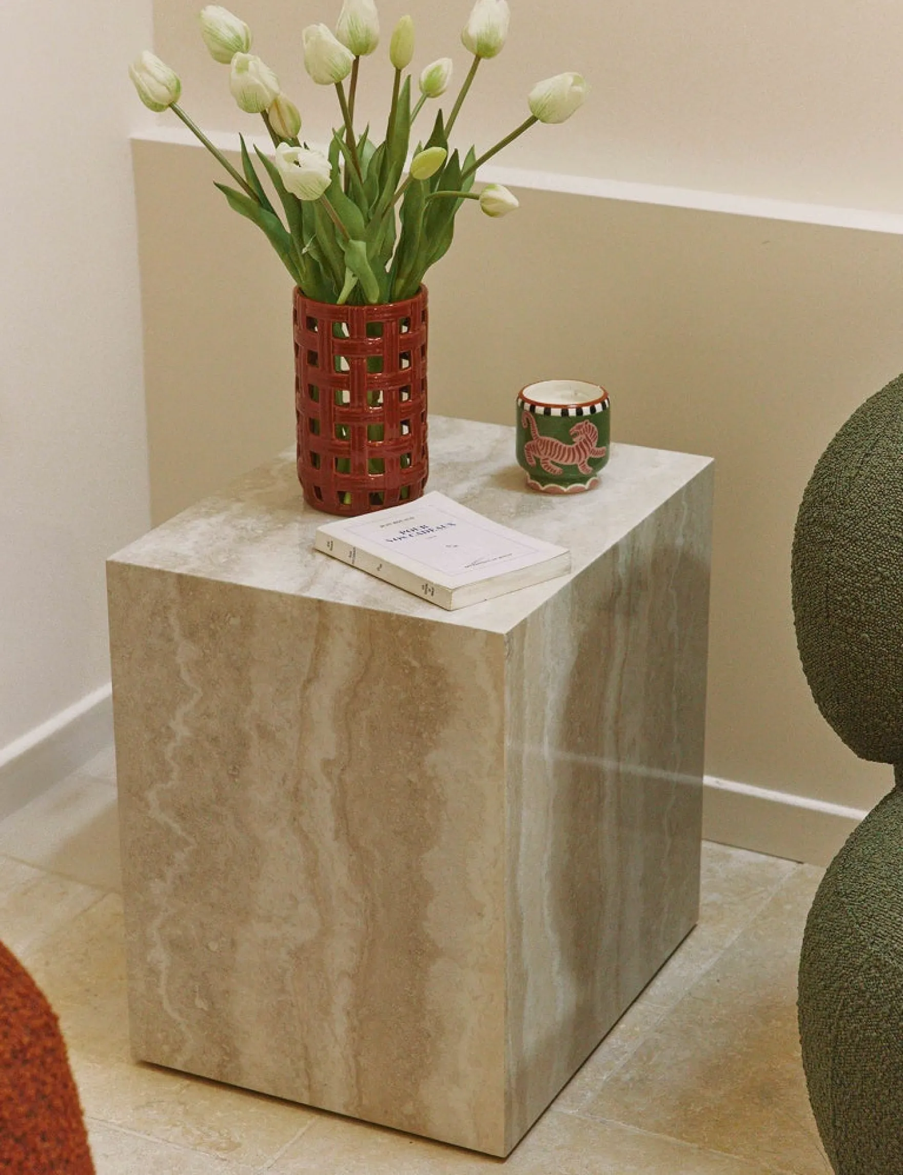 Table d'appoint, Cube effet travertin naturel, H50 Borgo