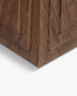 Table de bistrot, Bois de frêne teinté noyer, 70x70 Strata