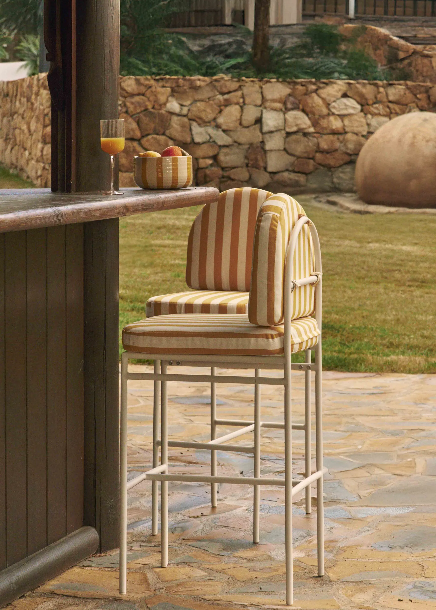 Tabouret de bar de jardin, Rayé jaune & métal blanc Lampedusa