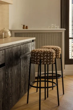 Tabouret de bar, Entrelacs marron ocre & métal noir, H78 Bismi
